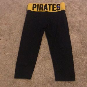 VS pink crop leggings